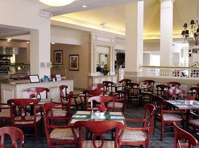Hilton Garden Inn Calgary Airport Exterior foto